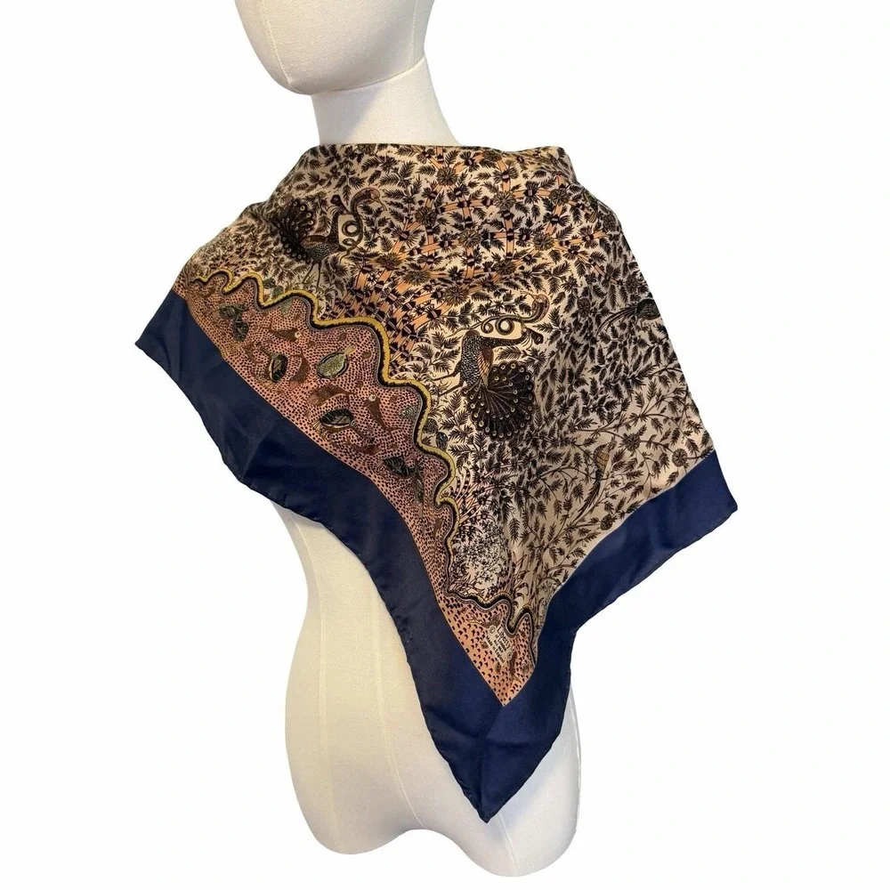 Rare Vintage Liberty of London‎ All silk scarf Made In England 